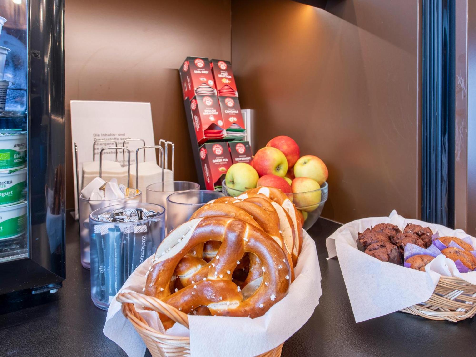 B&B Hotel Muenchen-Olympiapark Εξωτερικό φωτογραφία