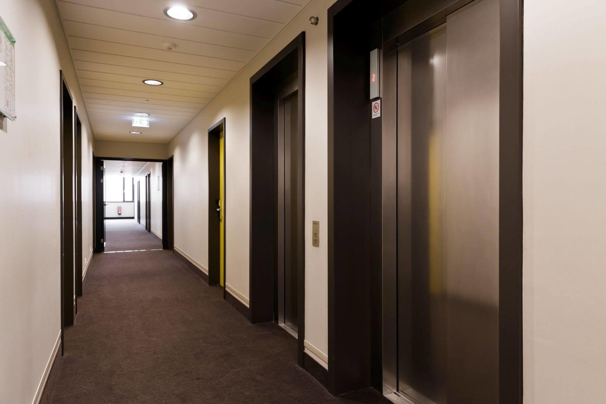 B&B Hotel Muenchen-Olympiapark Εξωτερικό φωτογραφία