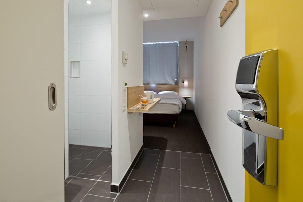 B&B Hotel Muenchen-Olympiapark Εξωτερικό φωτογραφία
