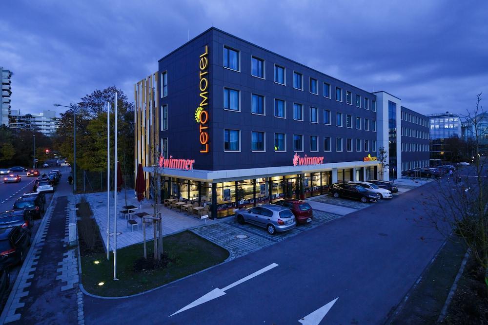 B&B Hotel Muenchen-Olympiapark Εξωτερικό φωτογραφία